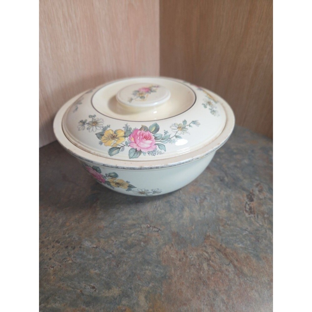 Vintage Homer Laughlin Kitchen Kraft Oven Serve Floral 8-1/2" Casserole
